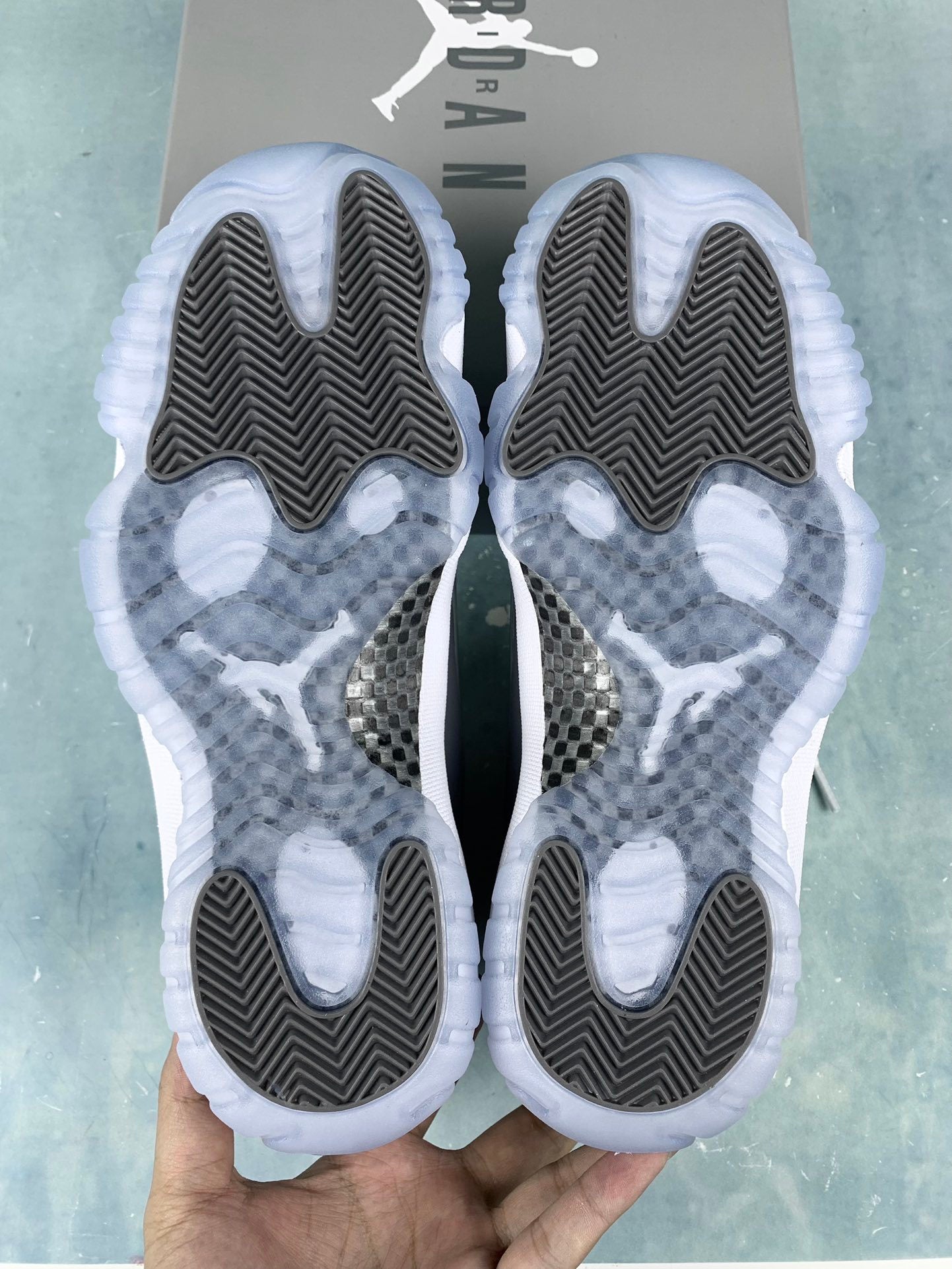 NIKE AJ11 Basketball Shoes