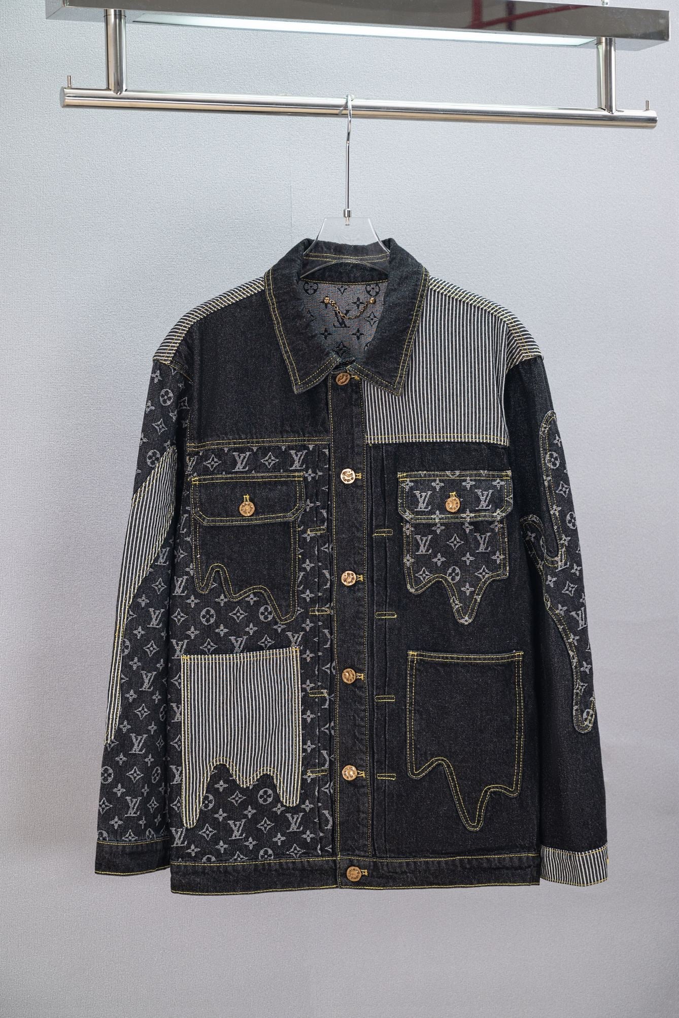 Louis Vuitton  Casual Outerwear