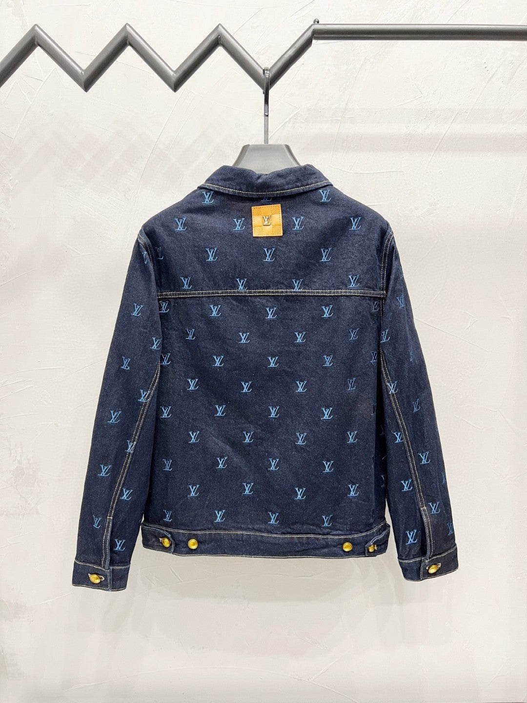 Louis Vuitton  Casual Outerwear