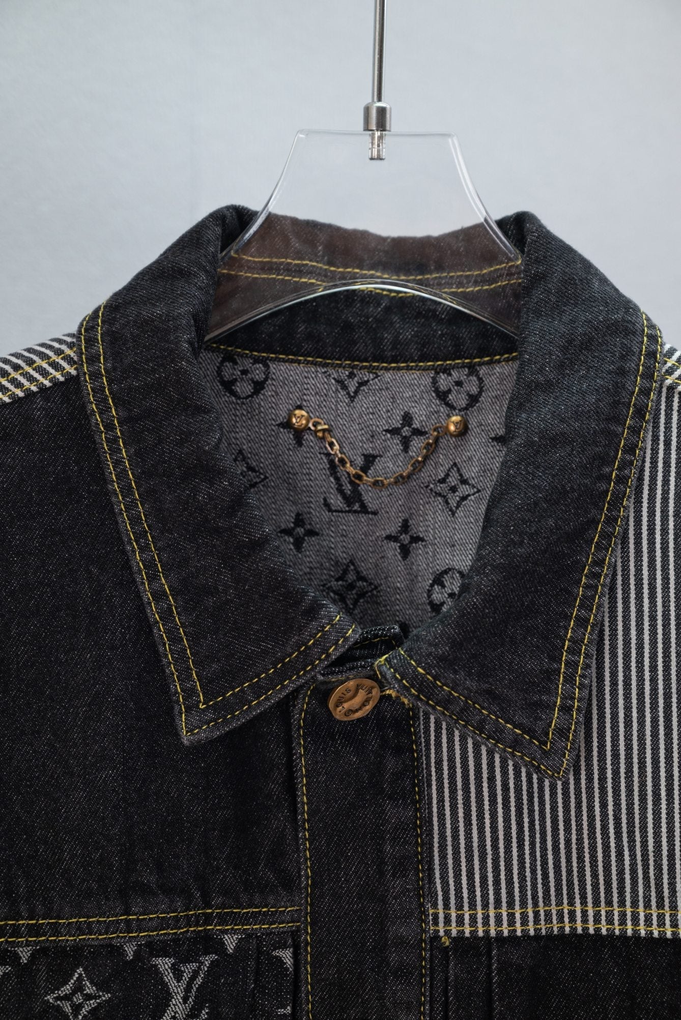 Louis Vuitton  Casual Outerwear