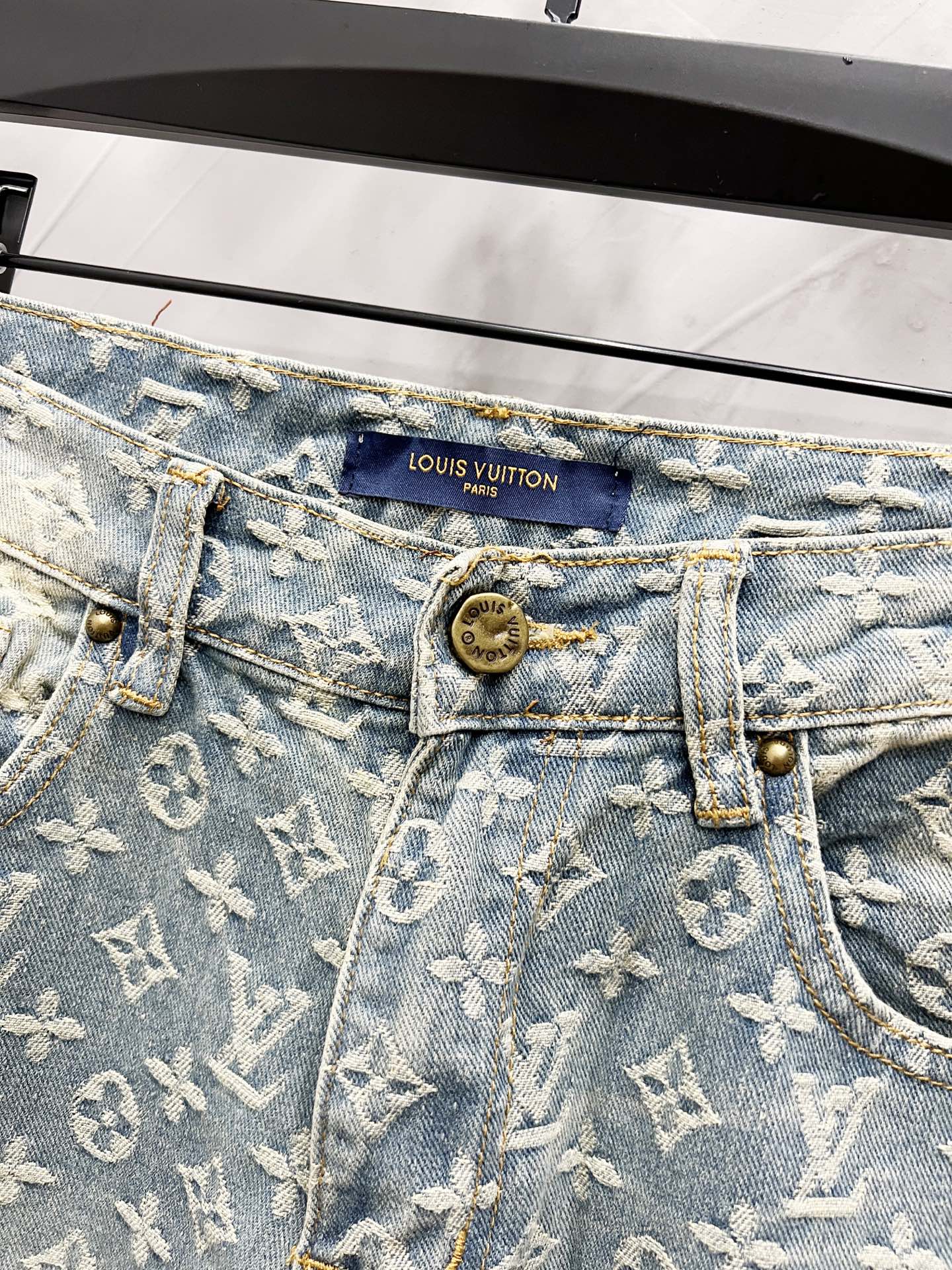 Louis Vuitton Jeans
