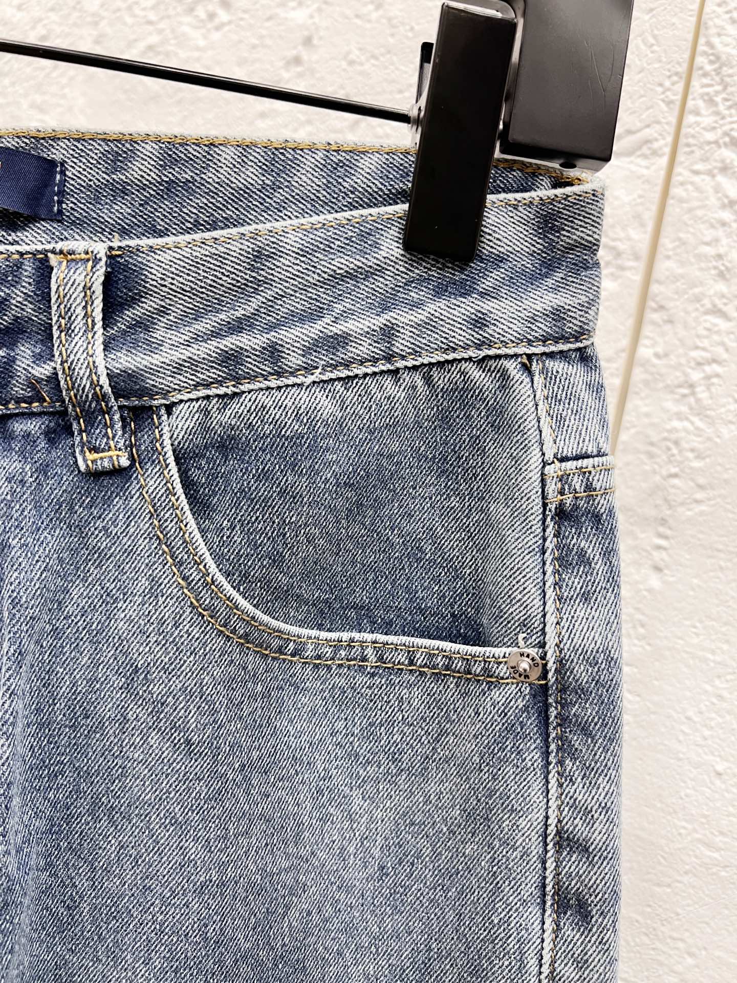 Louis Vuitton Jeans