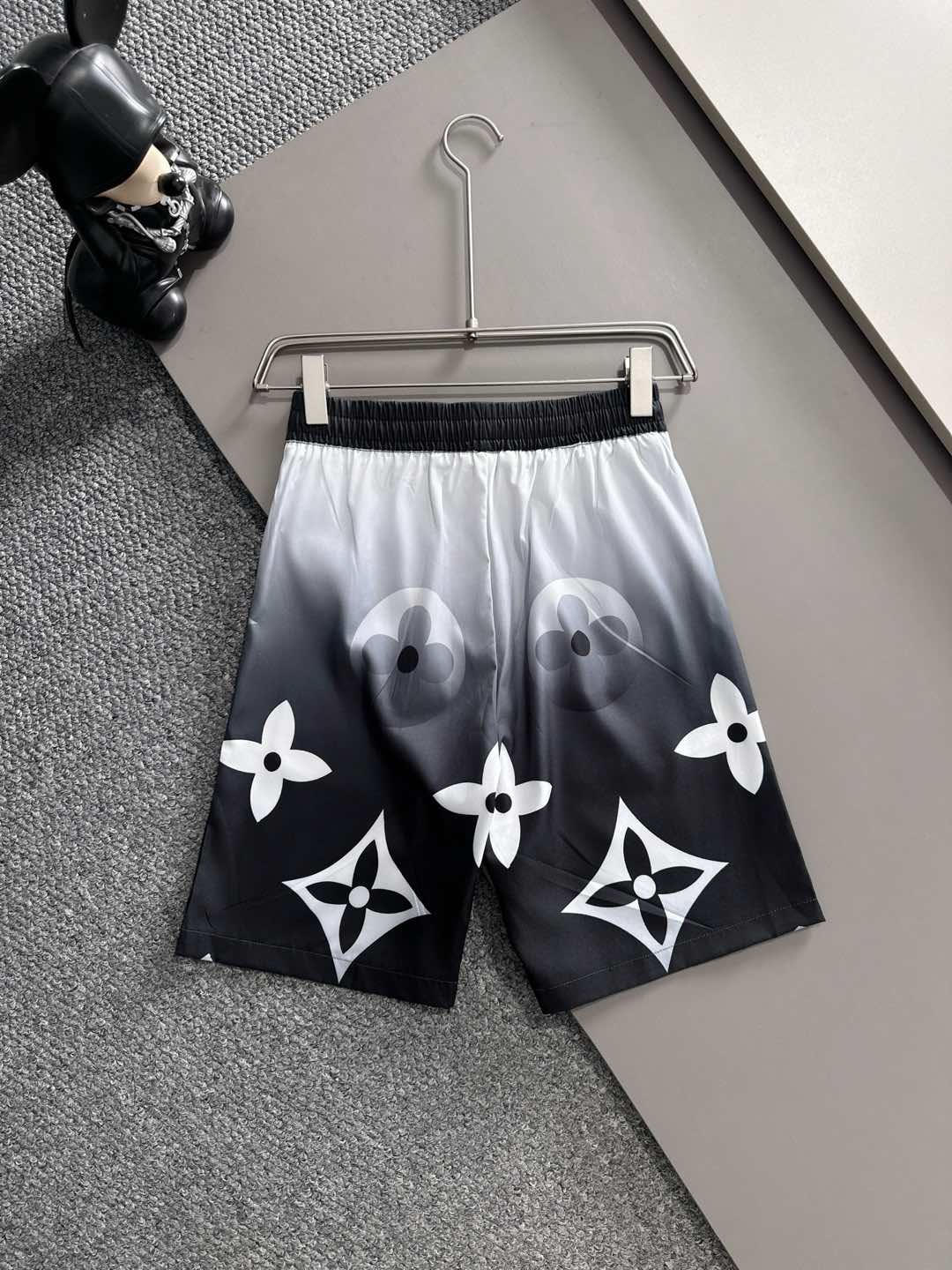 Louis Vuitton Shorts & Short-Sleeve Set