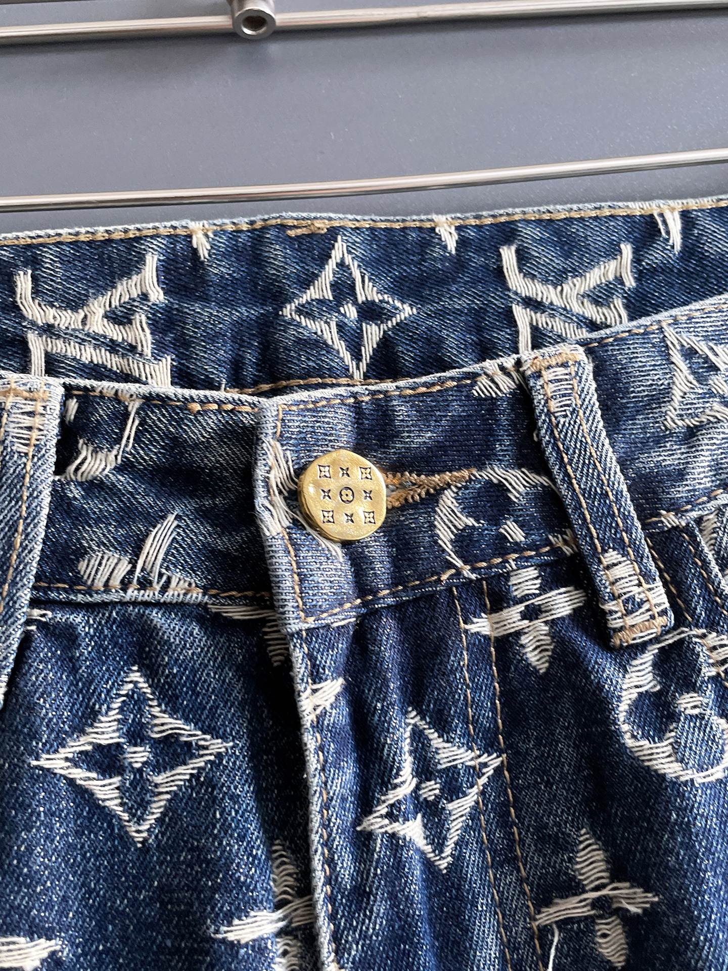 Louis Vuitton Jeans